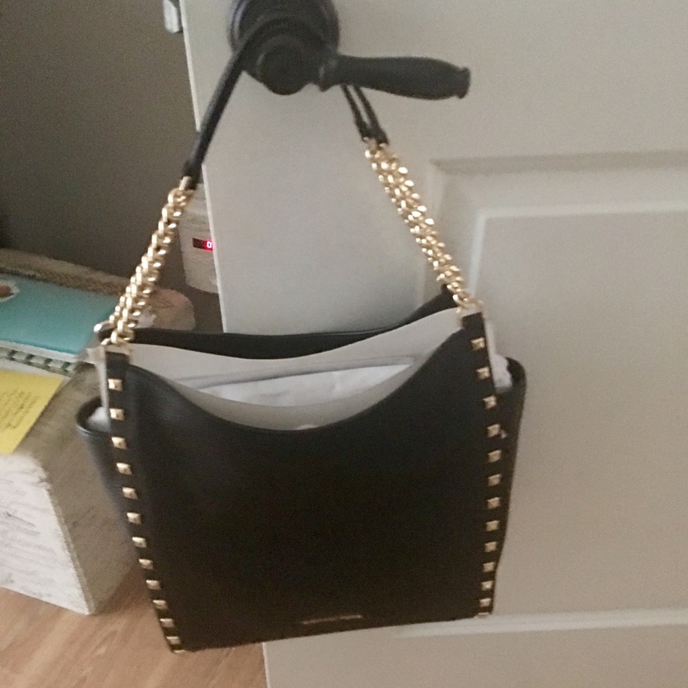 New Michael Kors’ Handbag